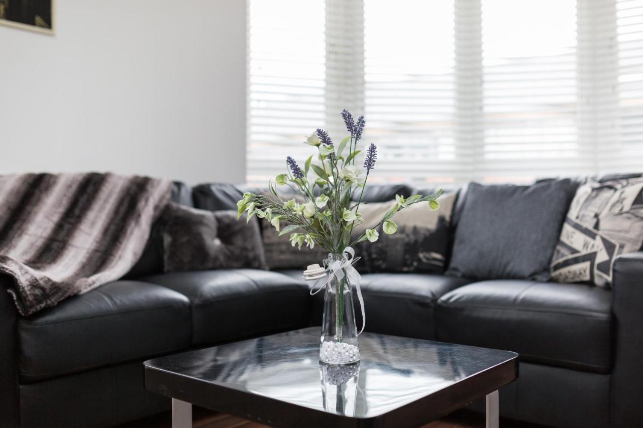 Zen Quality Beautiful 2 Bedroom Apartment With Free Parking And Wifi Close To Alexander Stadium Бирмингам Екстериор снимка