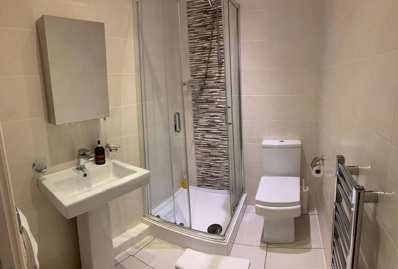 Zen Quality Beautiful 2 Bedroom Apartment With Free Parking And Wifi Close To Alexander Stadium Бирмингам Екстериор снимка